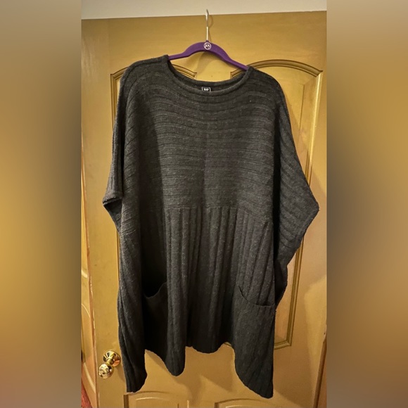 GAP One Size Gray Poncho - Picture 1 of 4